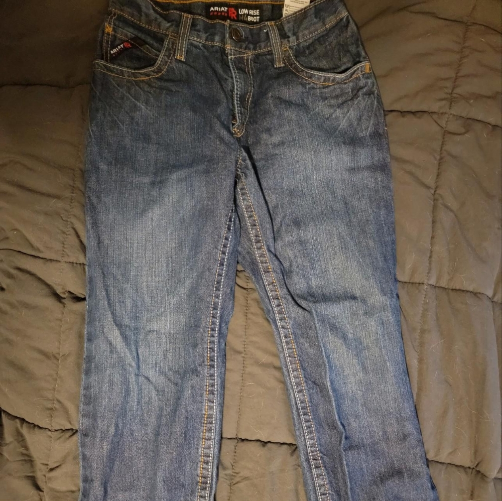 Ariat low rise boot cut M4 Jeans